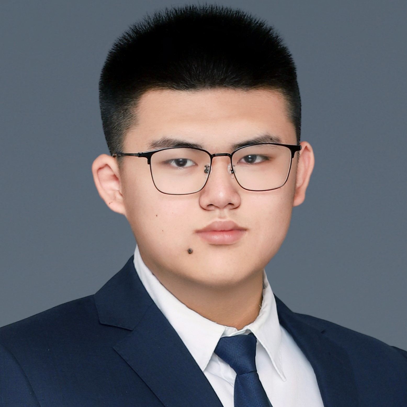 罗同学